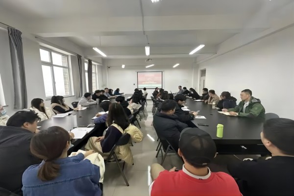 凝心聚力共奋进，总结蓄力再启航 | 城市学院召开期中工作总结会议