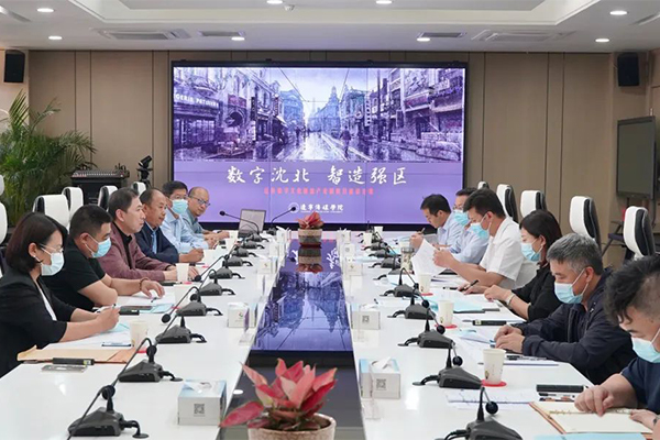 乐鱼官网手机网页版校长姜立与沈北新区代区长于胜林深度洽谈沈阳数字文化产业园项目