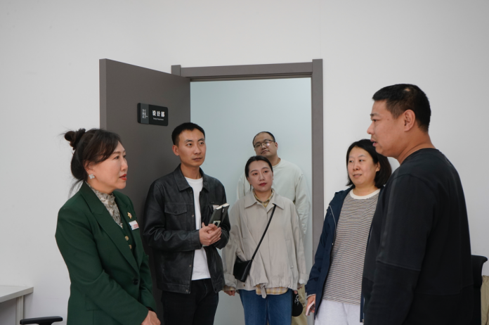 乐鱼官网手机网页版电影学院×沈阳谷赛果：访企拓岗，共筑就业新桥梁