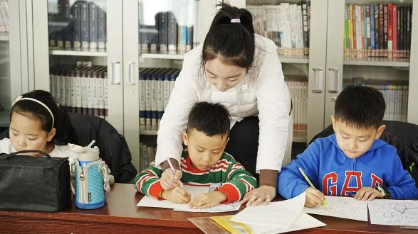 青春之名 志愿之约｜2025年电影学院第五届迎光青年志愿者协会会员开始招募啦！